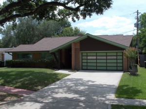 GAF Timberline HD Lifetime Shingles in Barkwood.